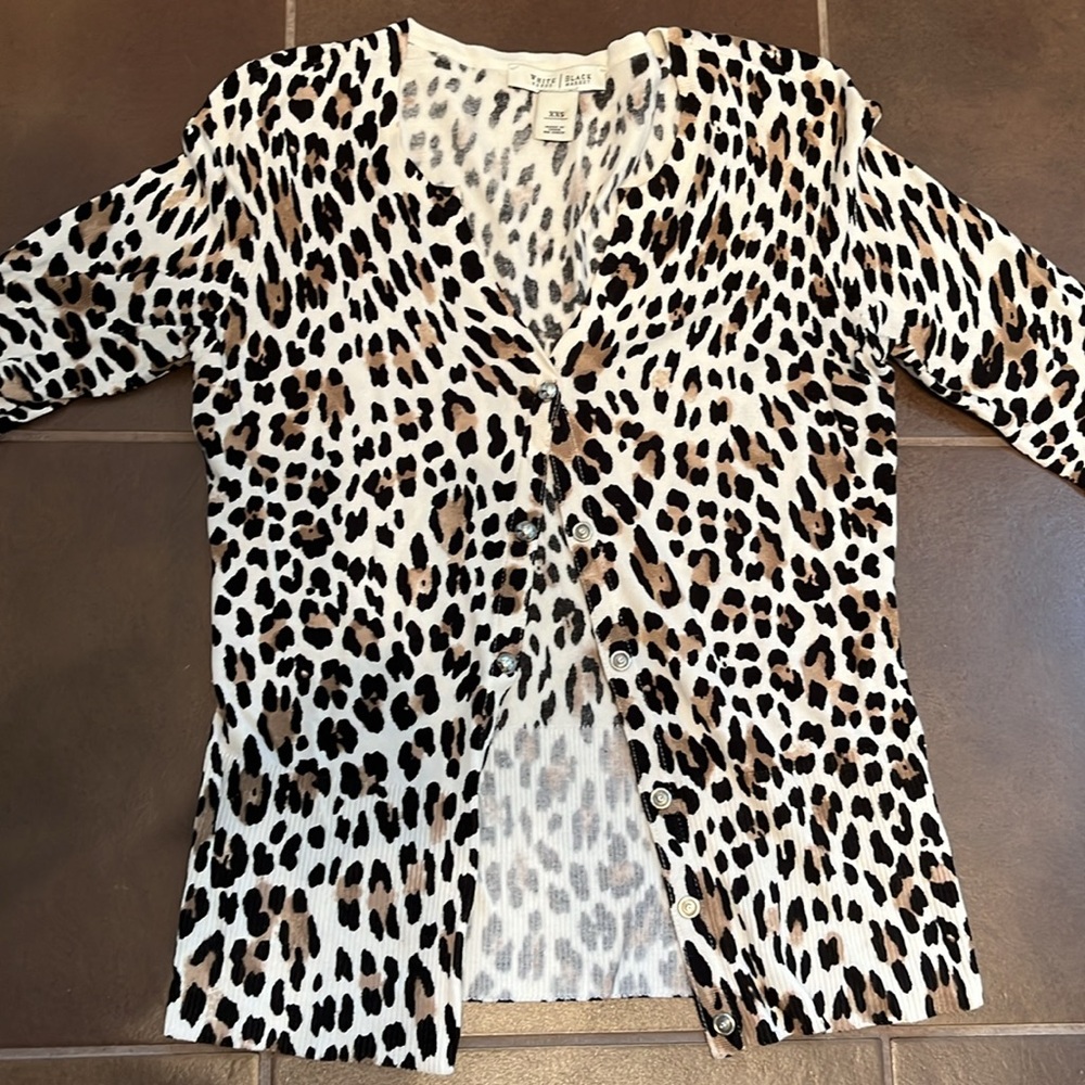 White House Black Market Animal Print Leopard Cardigan Size XXS - Picture 2 of 8